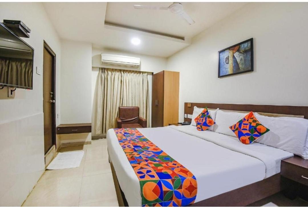 Hotel Leela Grand Inn Vijayawada Exterior photo
